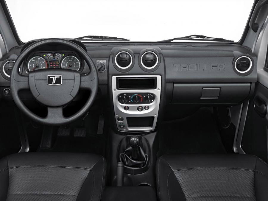 Торпедо Troller T4 2012 года  (фото 3 из 7)